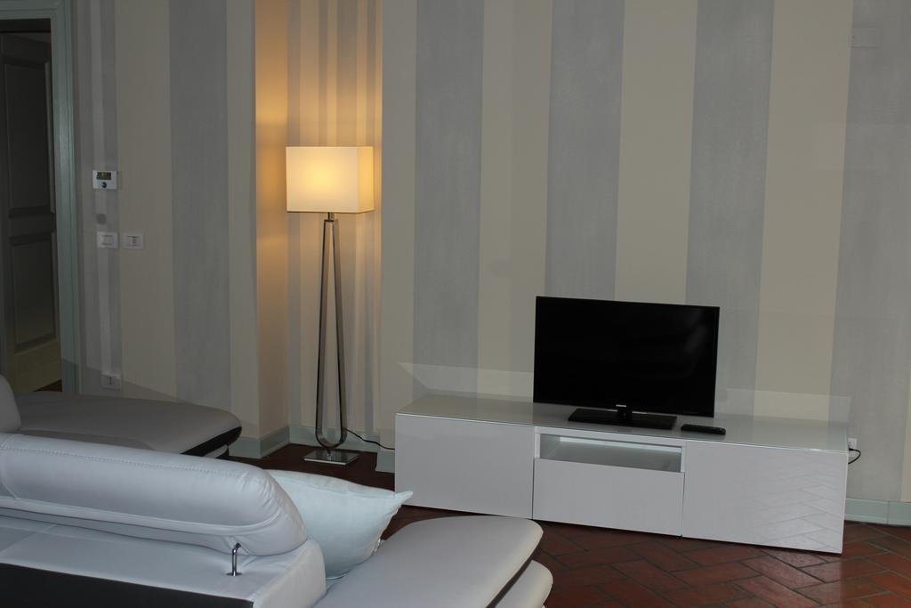 Eleganti Dimore Brescia Luaran gambar