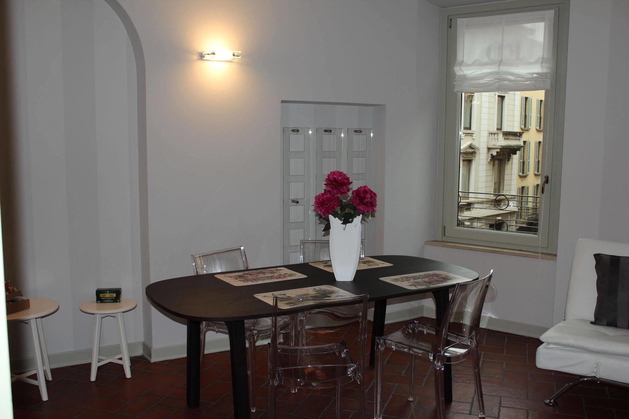 Eleganti Dimore Brescia Luaran gambar
